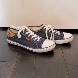 Levi’s Stan Buck Canvas 8 EUC